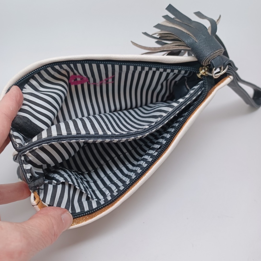 Luv Betsey by Betsey Johnson Striped Glitter Wristlet Pouch Black Gold Cream - Picture 12 of 13